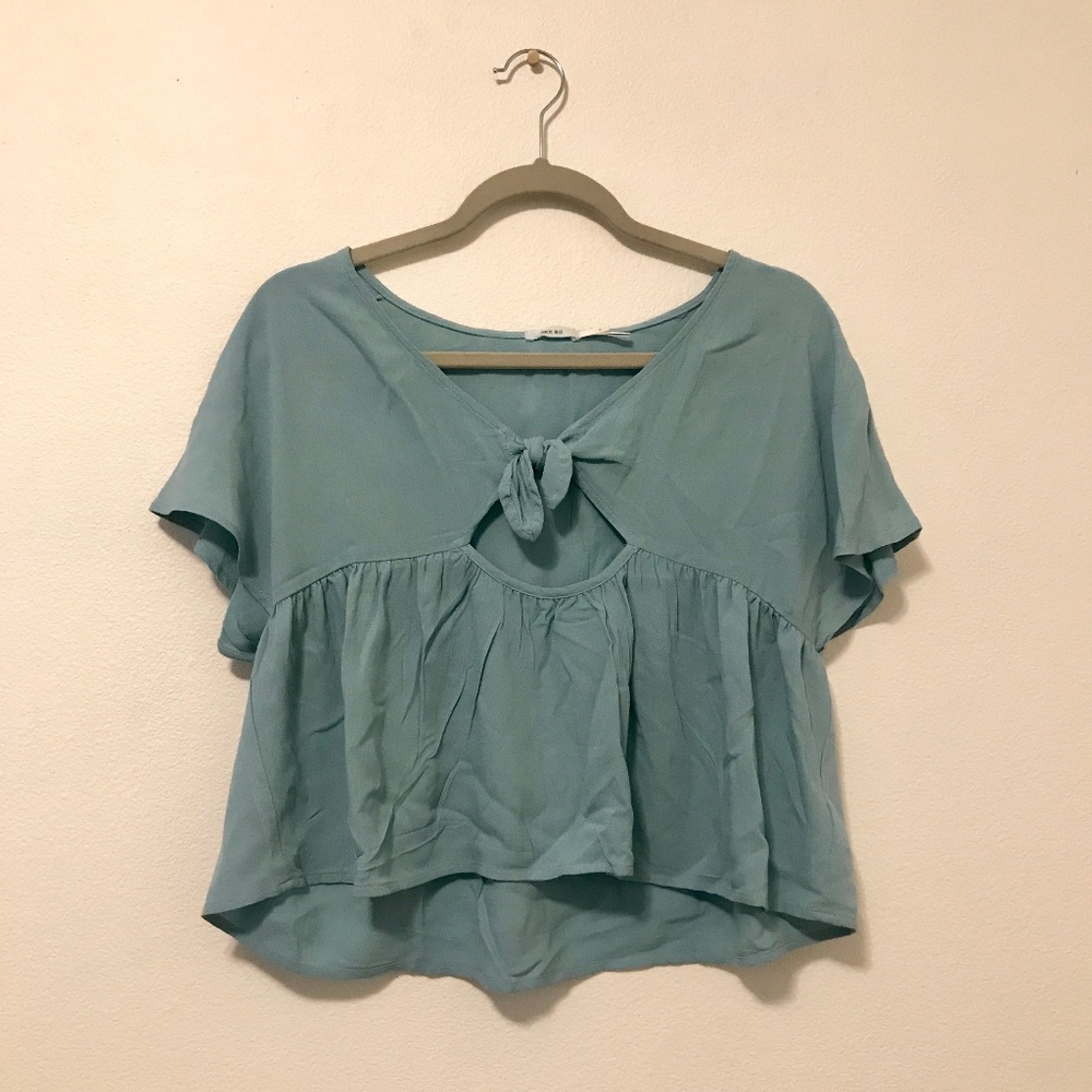 Kimchi Blue Front-Tie Flowy Crop Top - Small